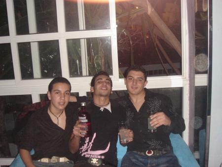 wadi3 and achba and hmza
